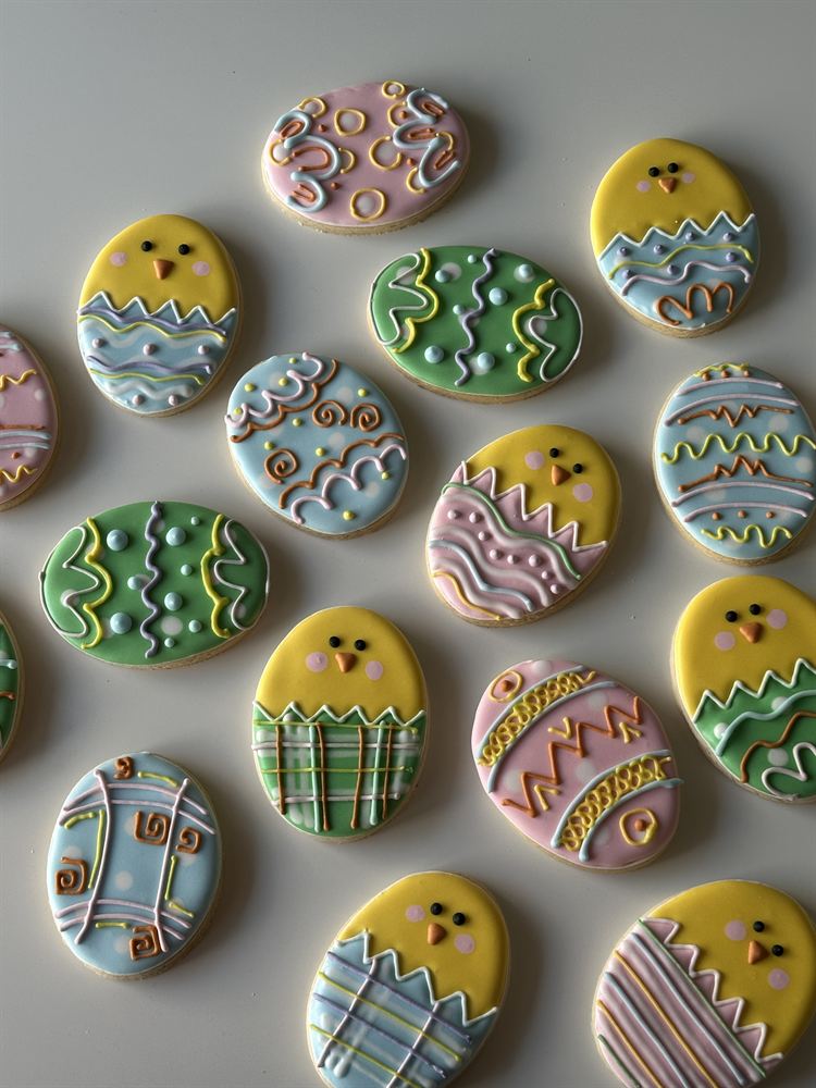 Custom hand-decorated sugar cookies — set 24