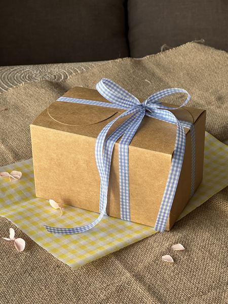 Sugarcoat kraft cookie box tied with a blue gingham ribbon